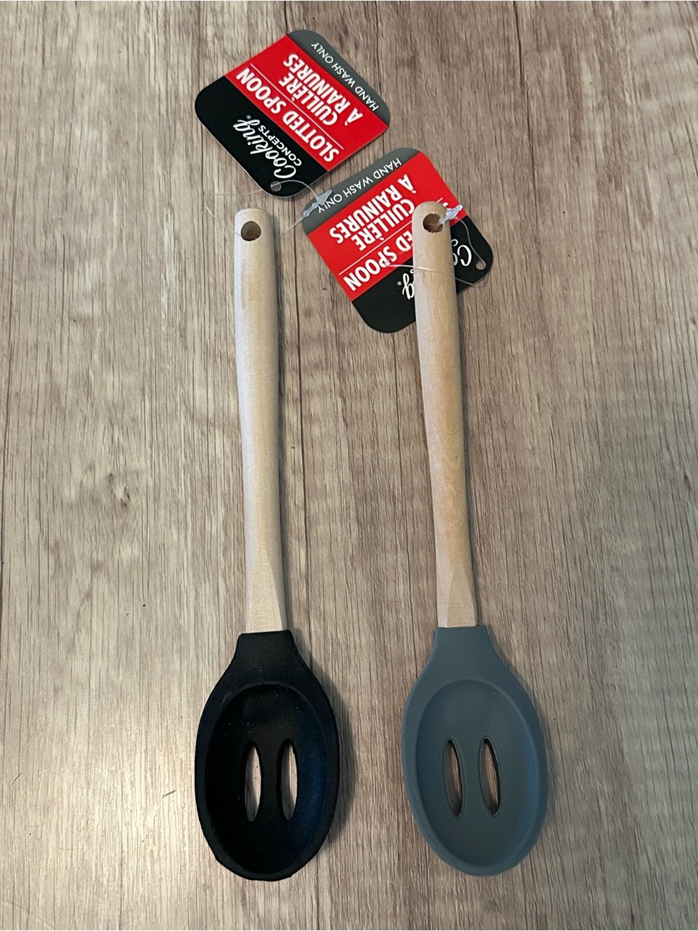 Set of 2 Silicone Slotted Spoon - Black and Gray. New.